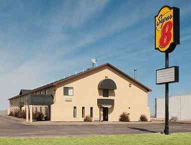 Super 8 by Wyndham Pratt в Pratt, KS