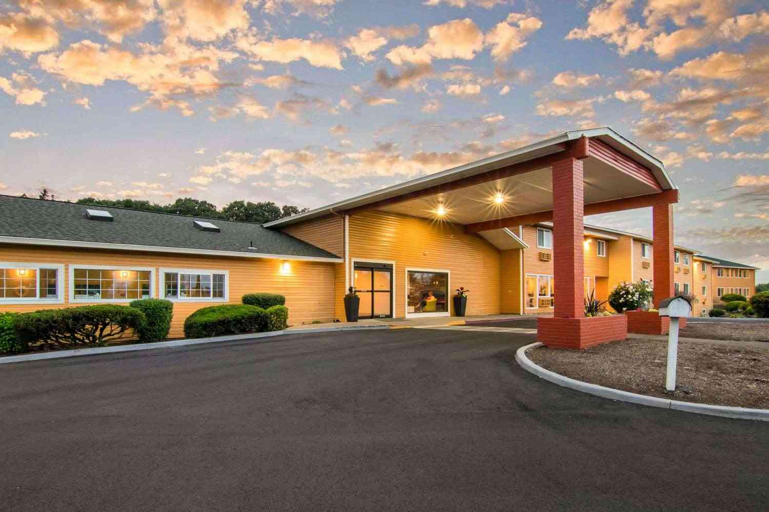 Quality Inn and Suites em Albany, OR