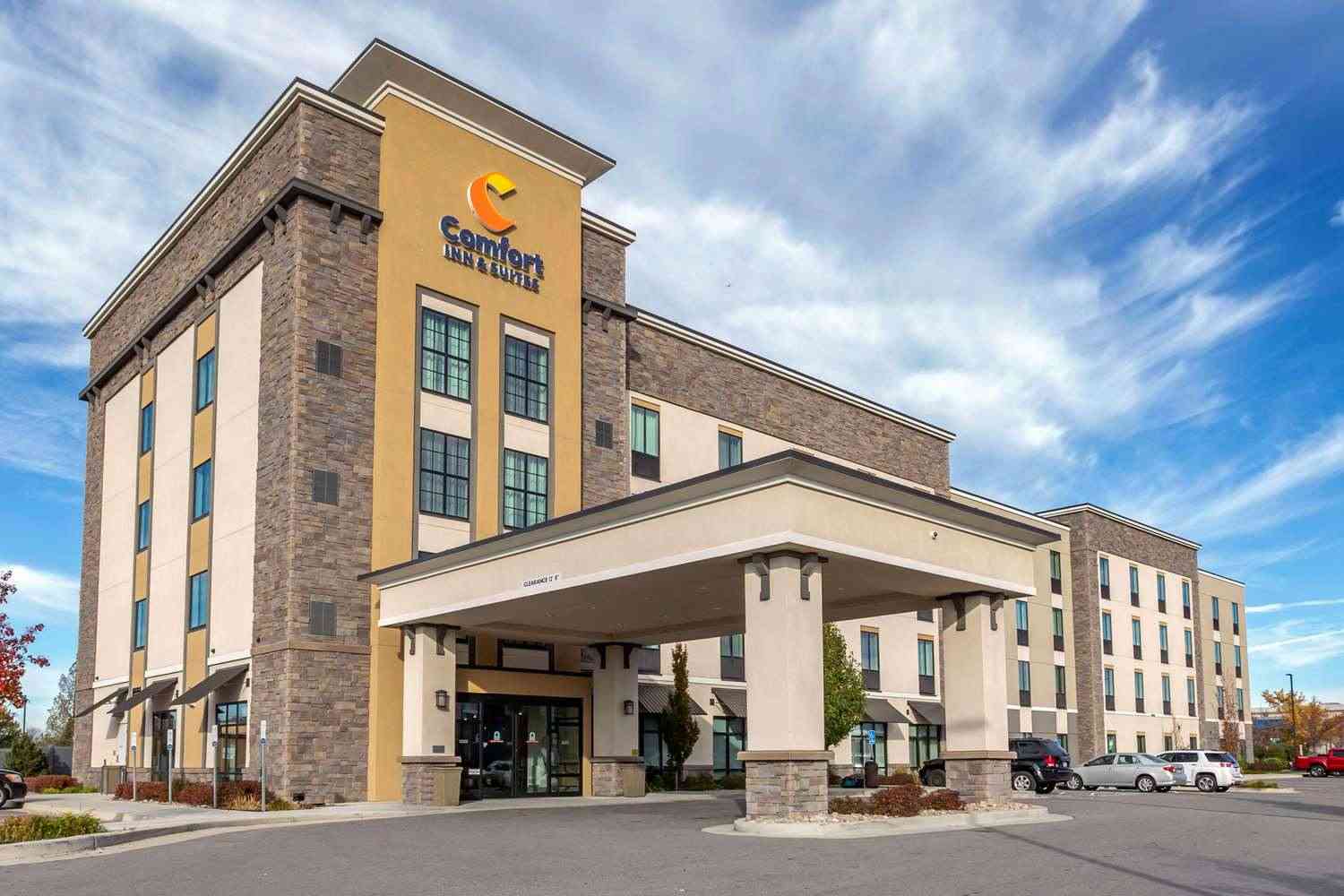 Comfort Inn and Suites Salt Lake City Airport a Salt Lake City, UT
