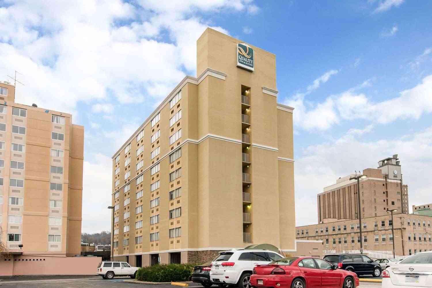 Quality Inn and Suites à Charleston, WV