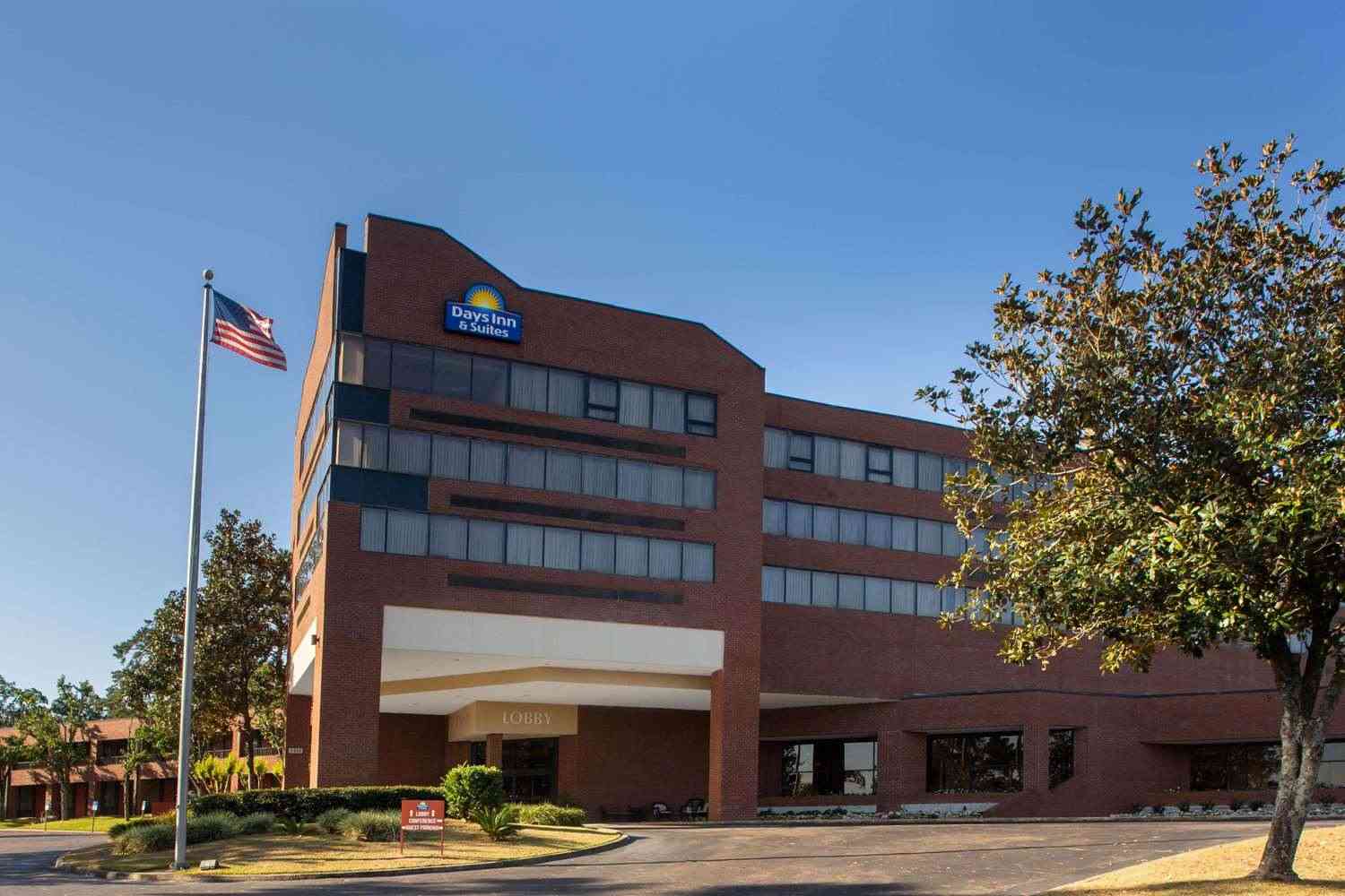 Days Inn & Suites by Wyndham Tallahassee Conf Center I-10 en Tallahassee, FL