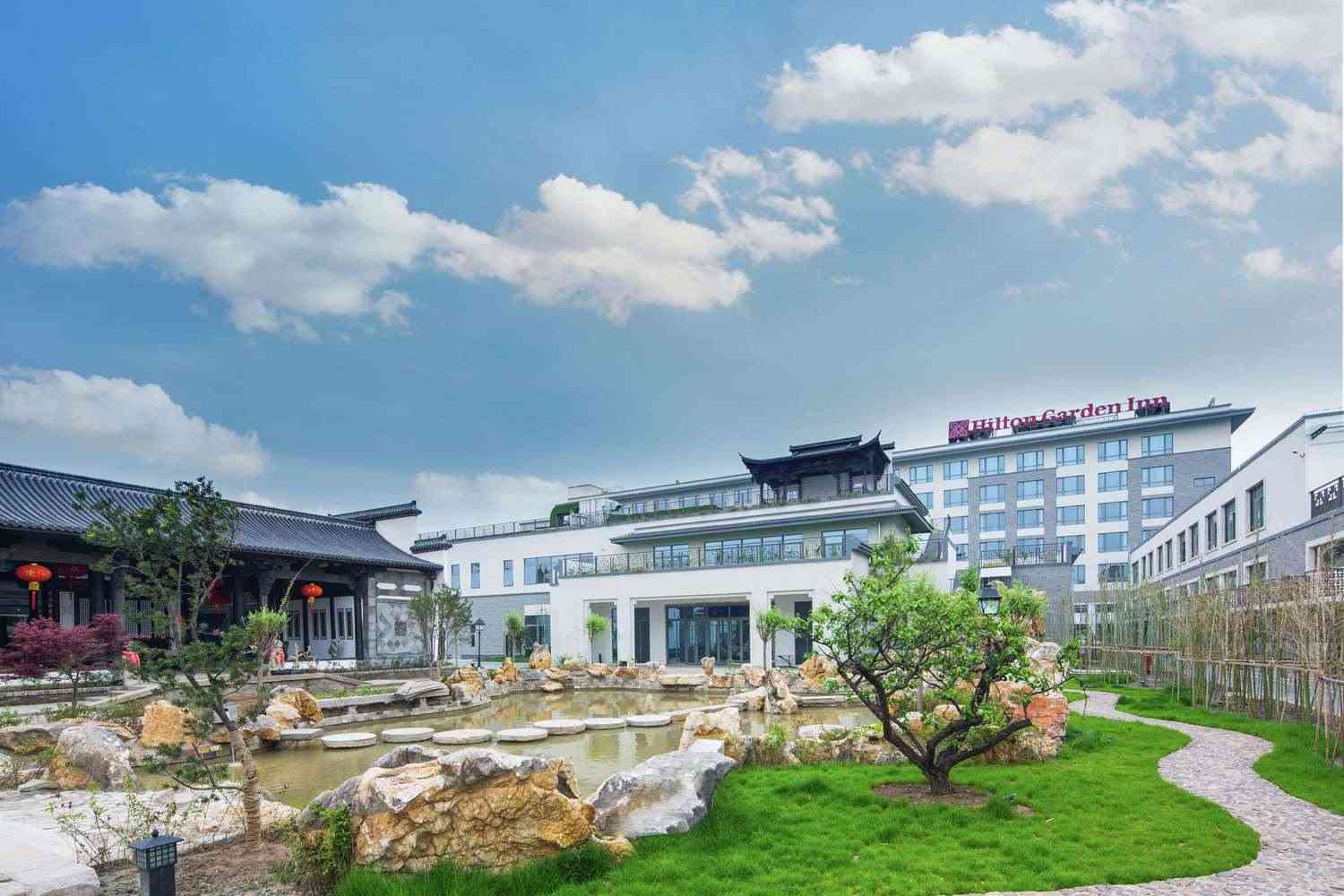 Hilton Garden Inn Qidong, Qidong, CN