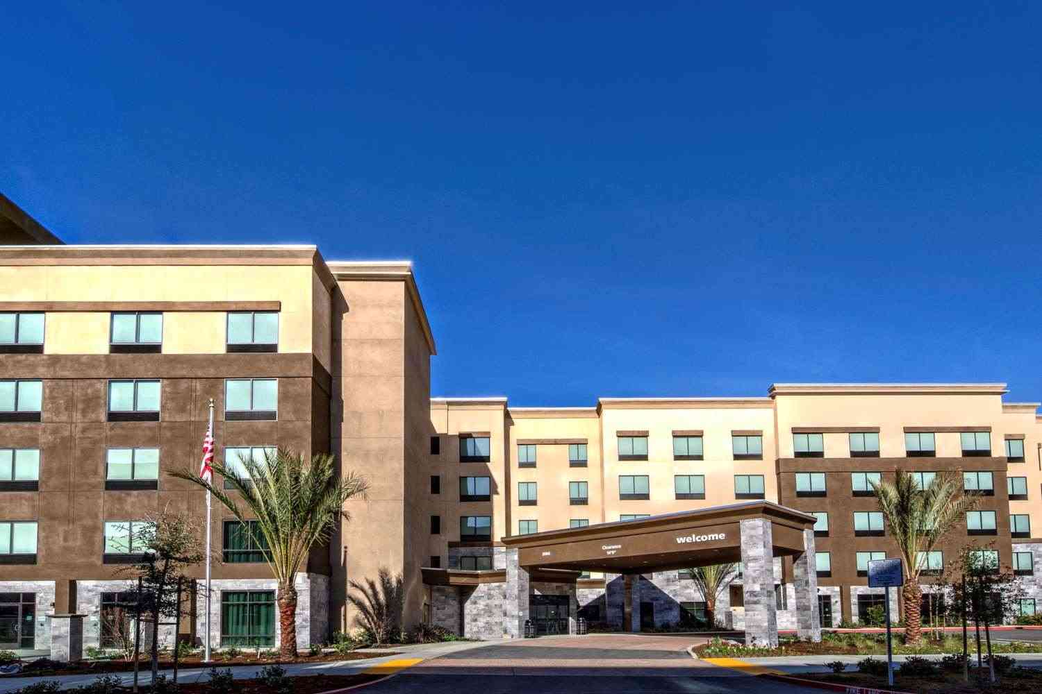Hampton Inn & Suites San Jose Airport, San Jose, CA