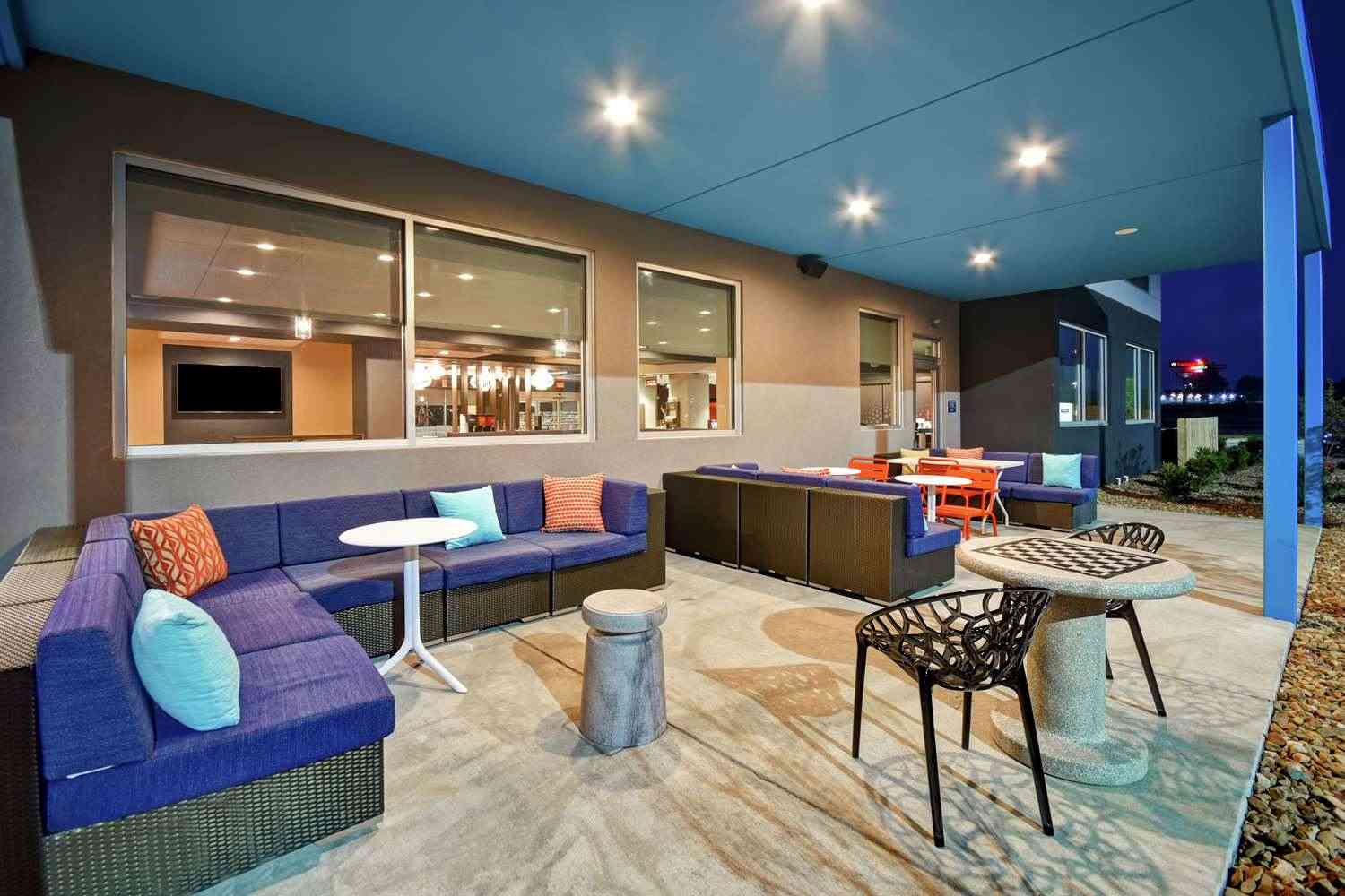 Tru by Hilton Wytheville in Wytheville, VA