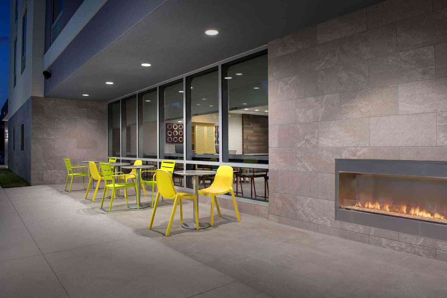 Home2 Suites by Hilton Tampa Westshore Airport à Tampa, FL