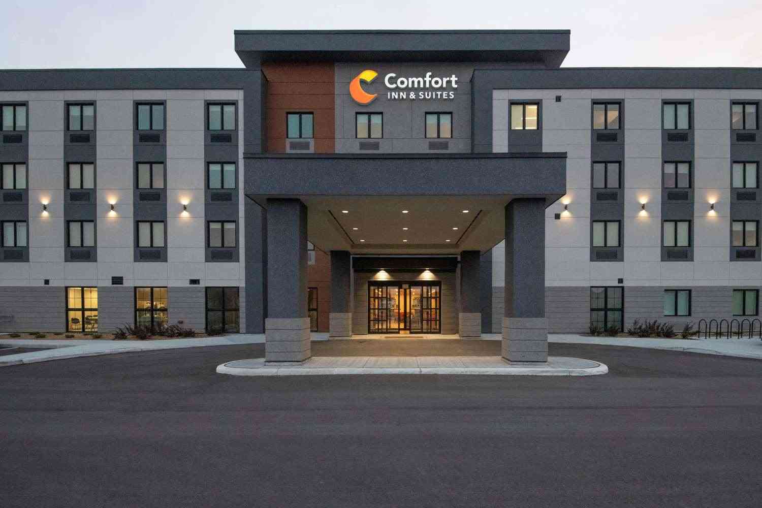 Carleton Place, ON 的 Comfort Inn & Suites - Carleton Place