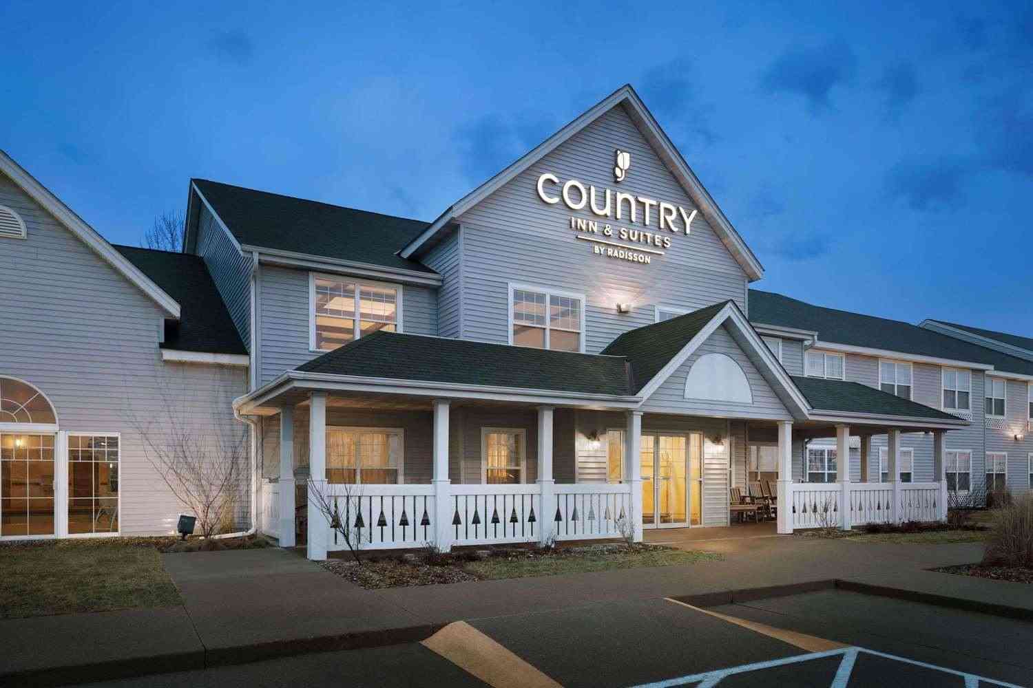 Country Inn & Suites By Radisson, Grinnell IA i Grinnell, IA