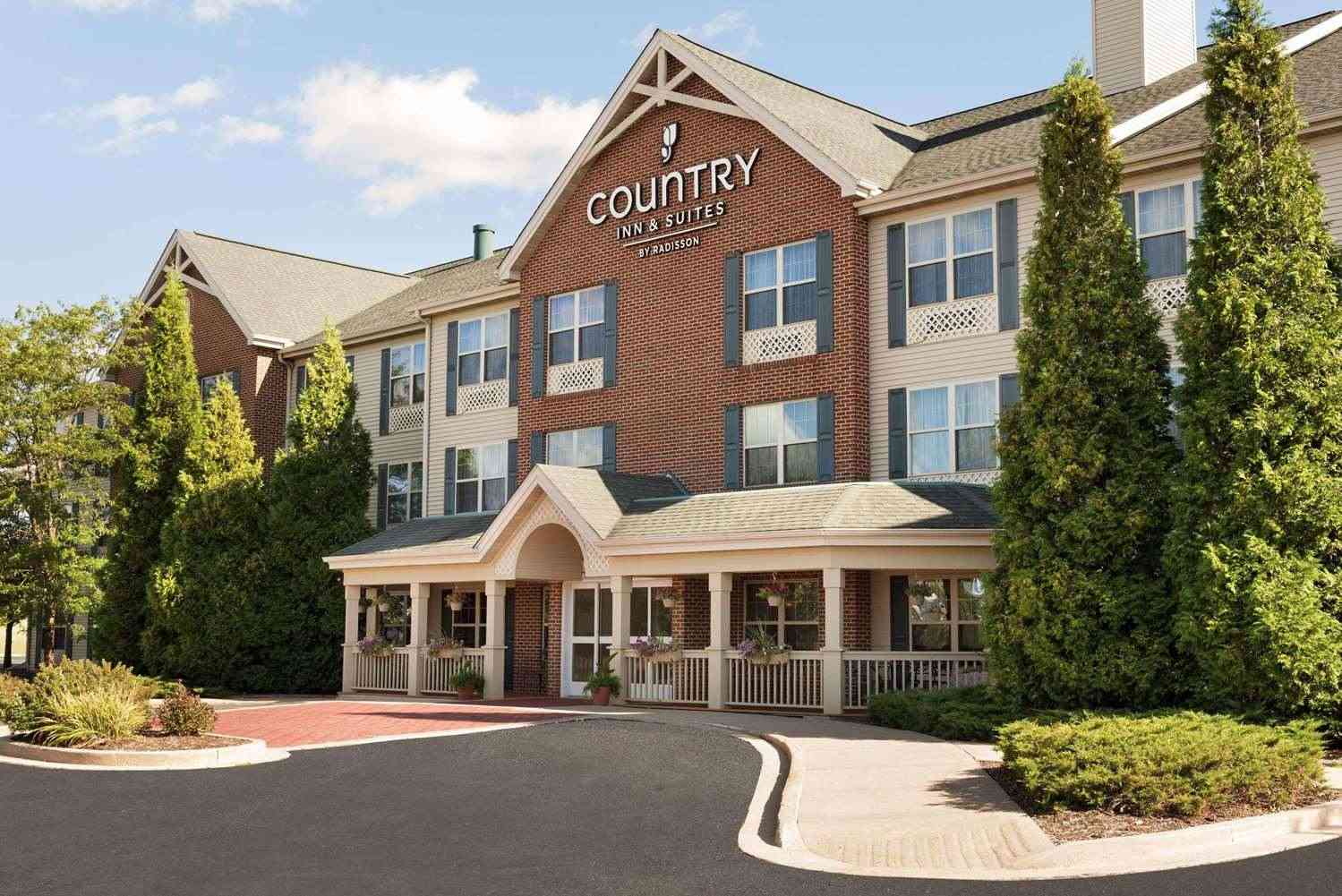 Sycamore, IL 的 Country Inn & Suites By Radisson, Sycamore, IL