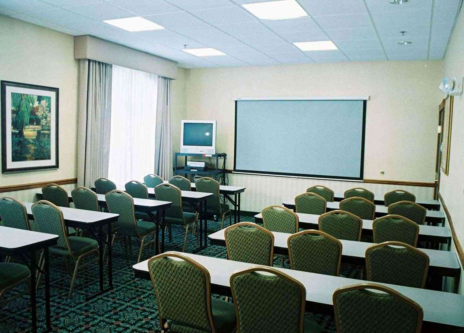 Country Inn & Suites By Radisson Brockton à Brockton, MA