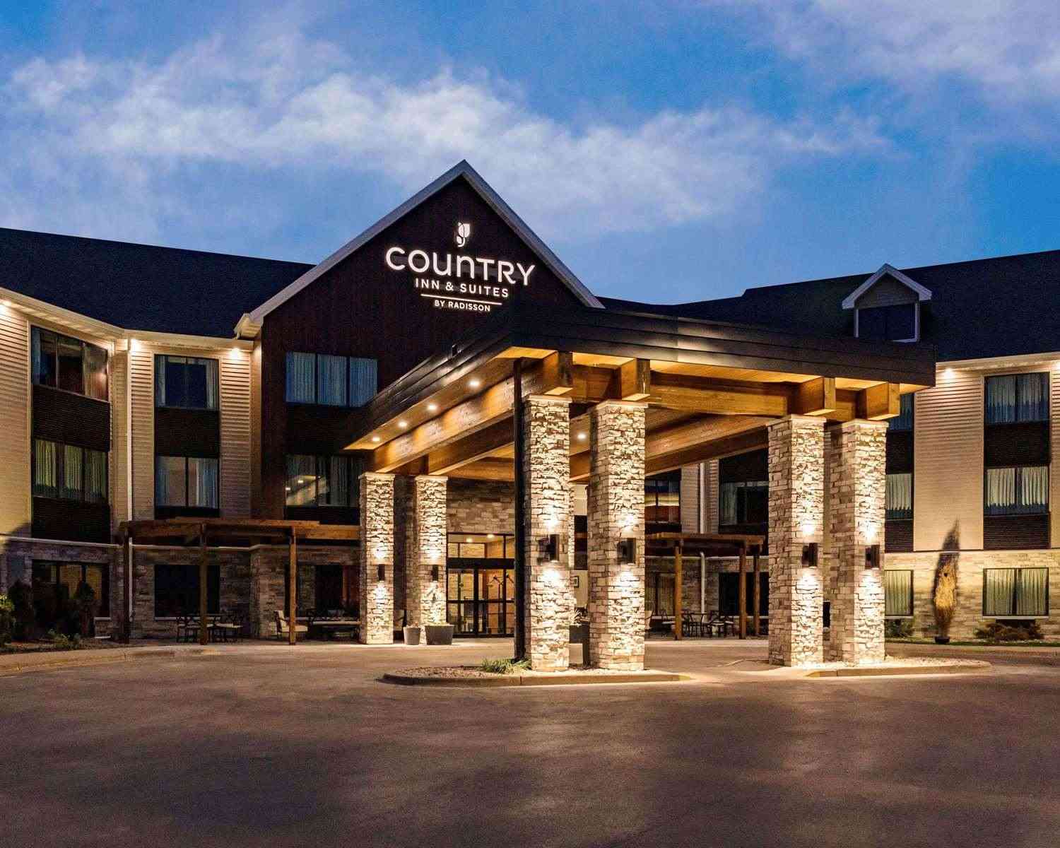 Country Inn & Suites By Radisson Appleton in Appleton, WI