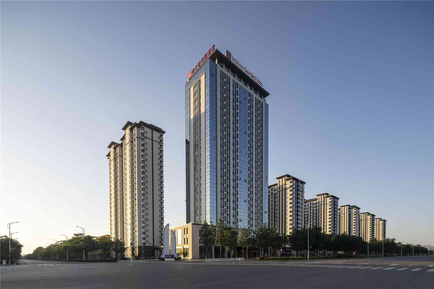 Hilton Garden Inn Zhongwei Shapotou a Zhongwei, CN