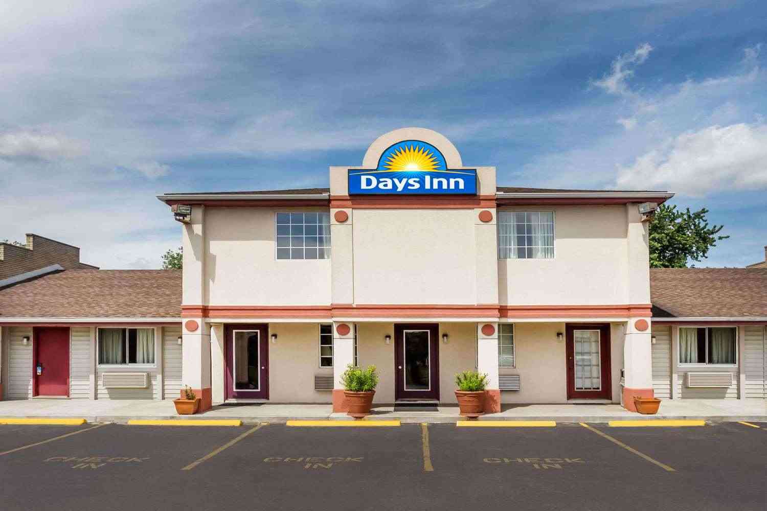 Days Inn by Wyndham Plymouth, Plymouth, IN