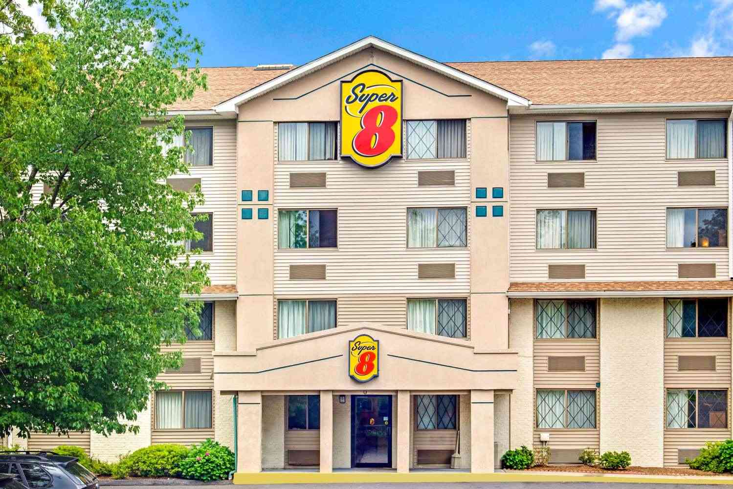 Super 8 by Wyndham Stamford/New York City Area a Stamford, CT