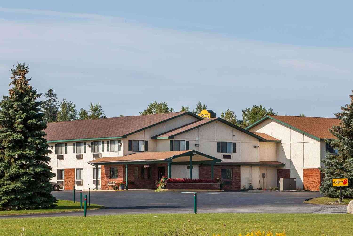 Super 8 by Wyndham Amsterdam, Amsterdam, NY