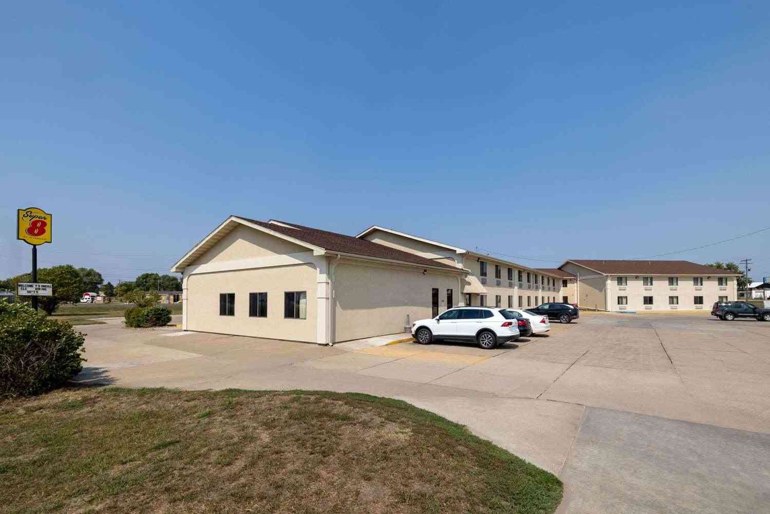 O Neill, NE의 Super 8 by Wyndham O Neill NE