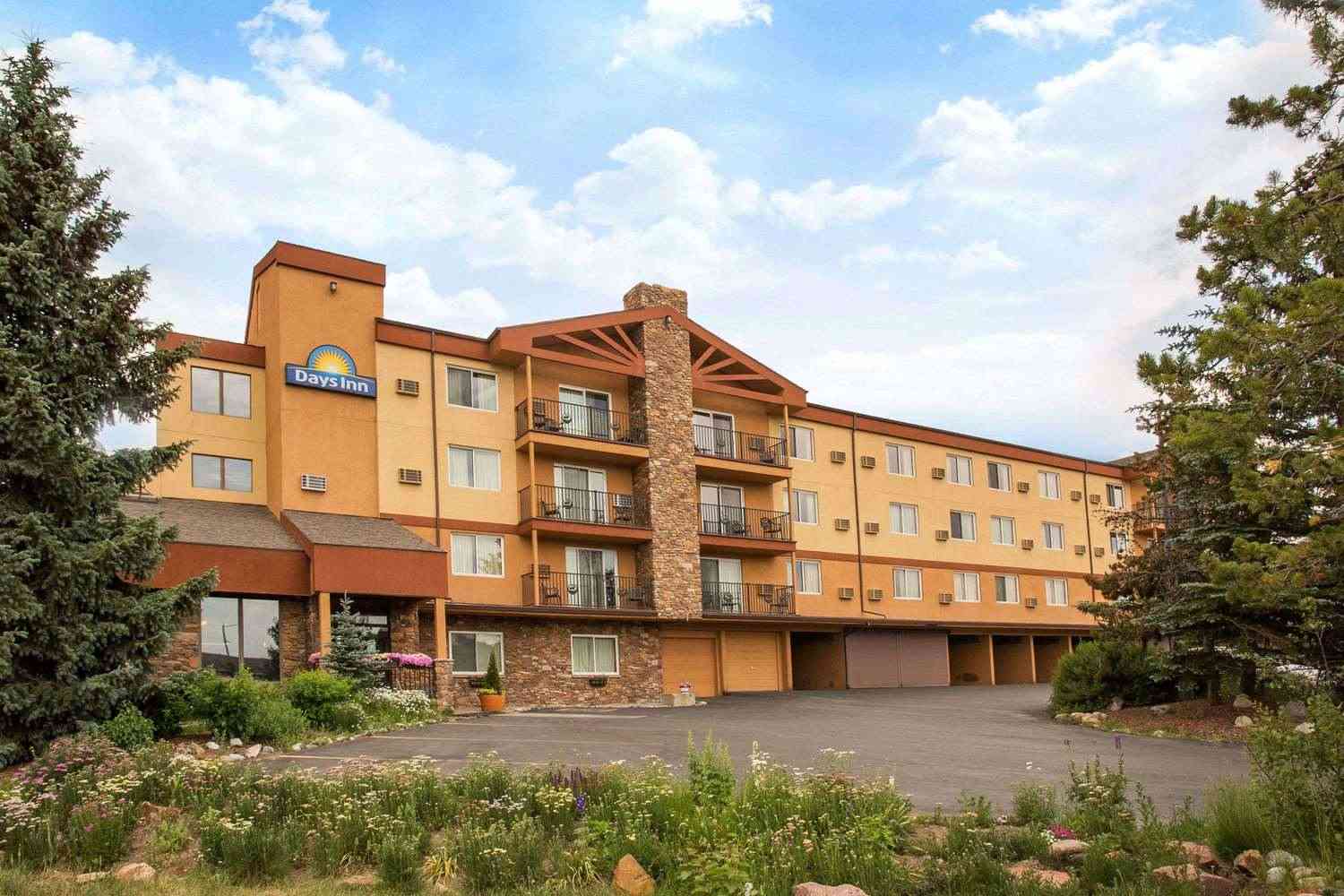 Days Inn by Wyndham Silverthorne in Silverthorne, CO