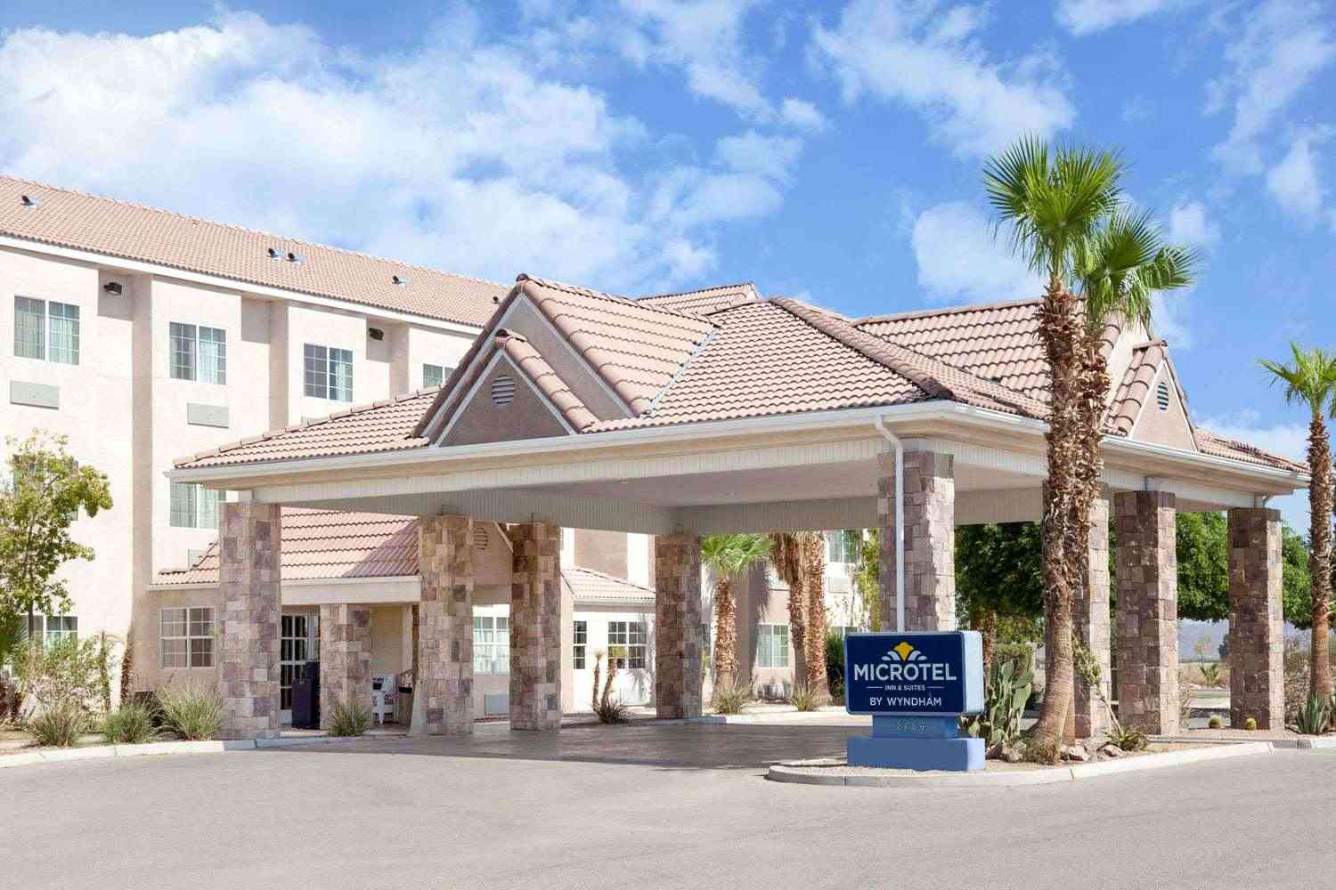 Microtel Inn & Suites by Wyndham Wellton a Wellton, AZ