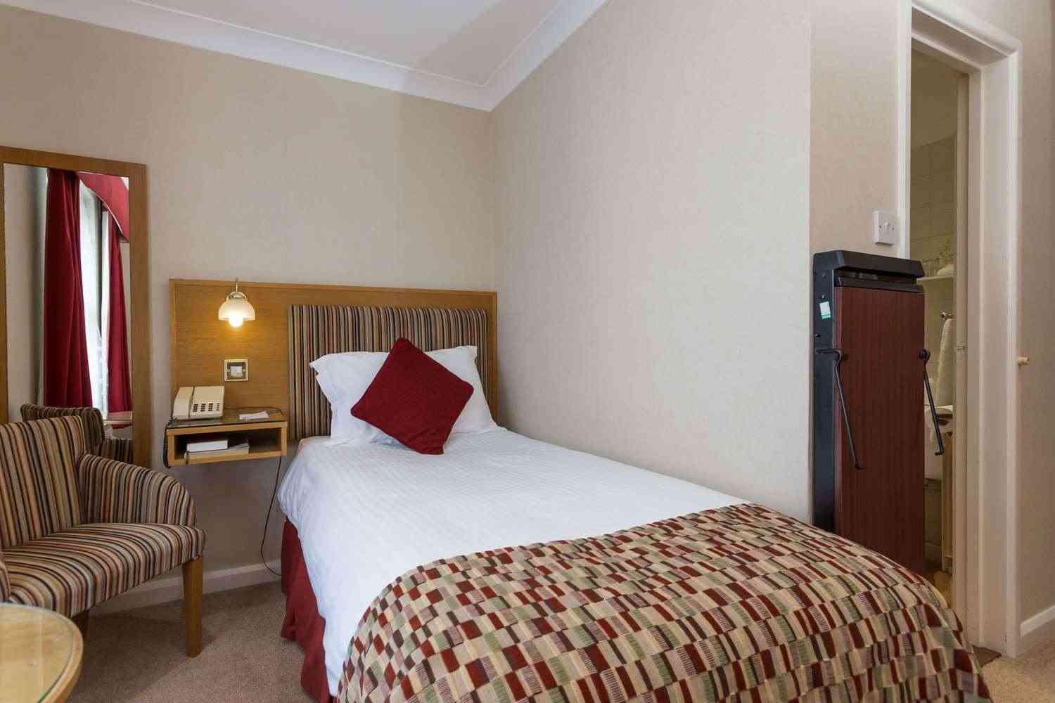 Best Western Moores Central Hotel in Guernsey, GB1
