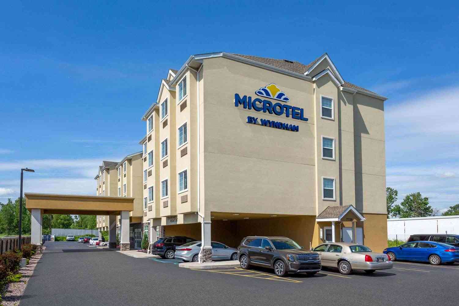Microtel Inn & Suites by Wyndham Niagara Falls em Niagara Falls, NY