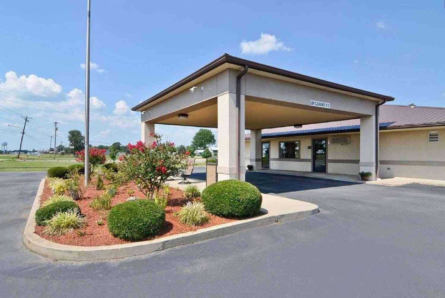 Super 8 by Wyndham McGehee em McGehee, AR