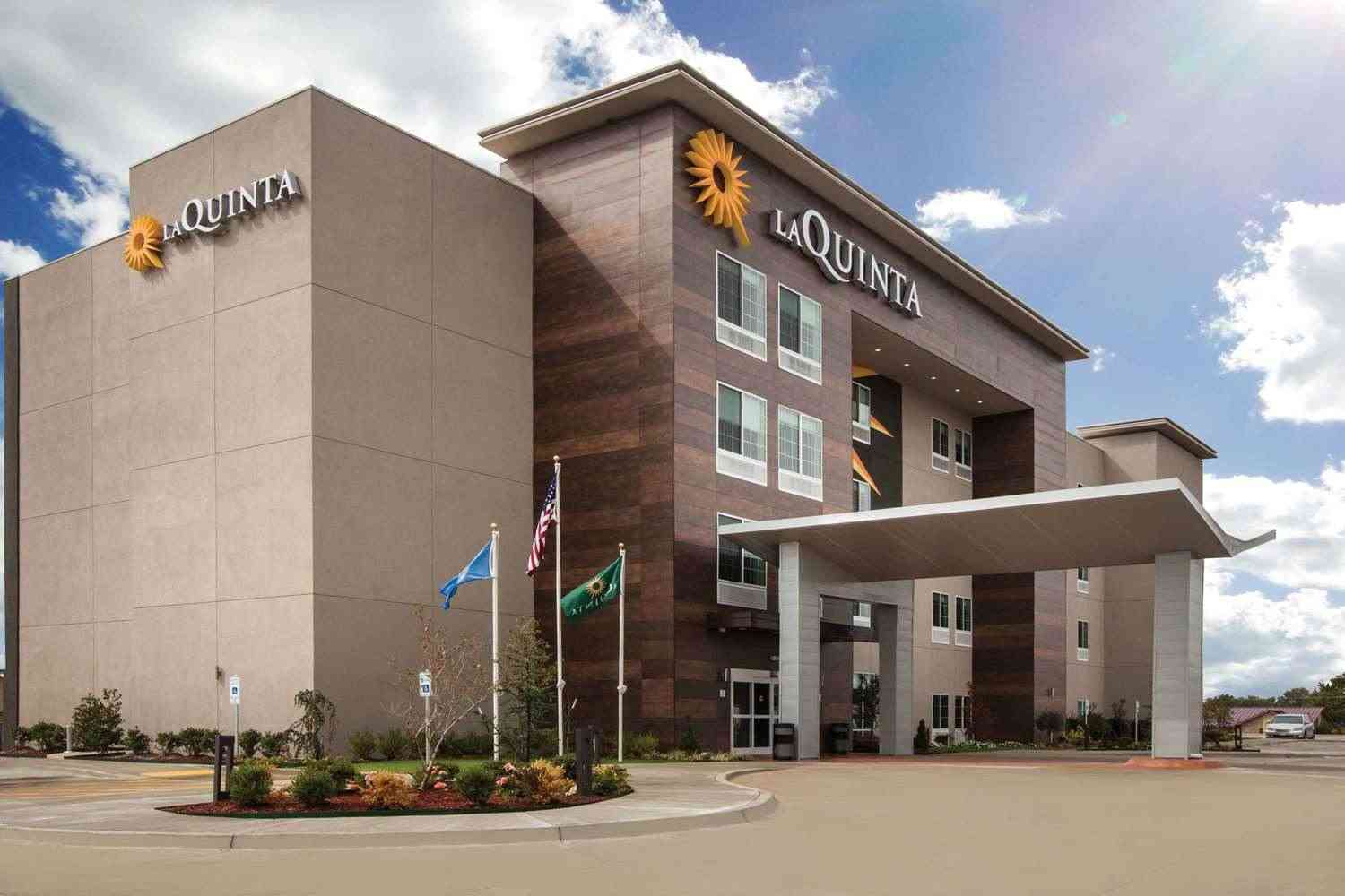 La Quinta Inn & Suites by Wyndham Owasso i Owasso, OK