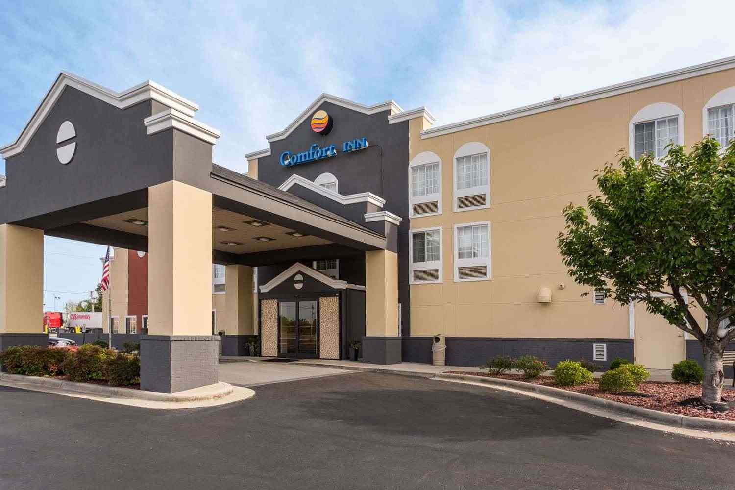 Comfort Inn Decatur Priceville a Decatur, AL