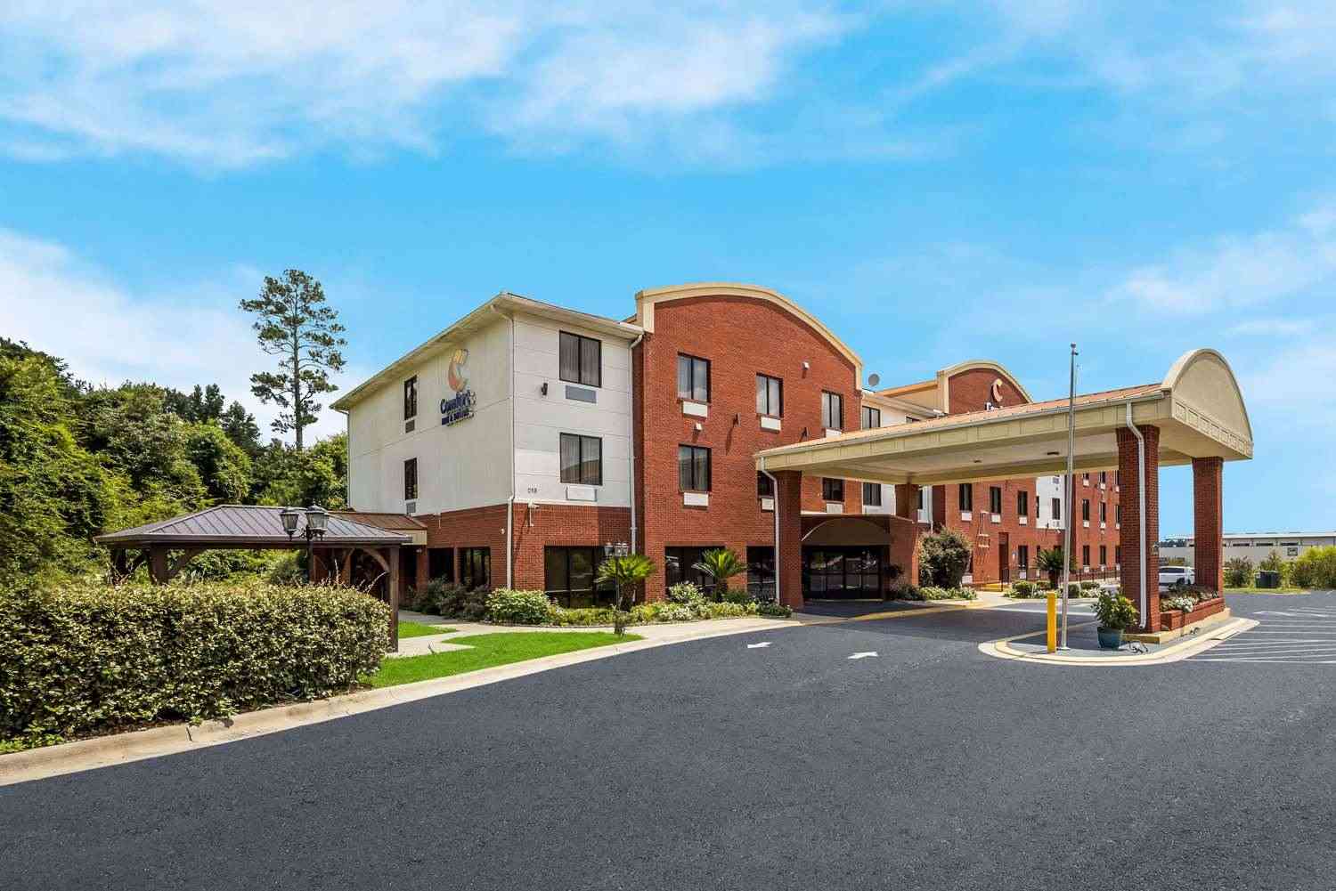 Comfort Inn and Suites Midway - Tallahassee West i Midway, FL