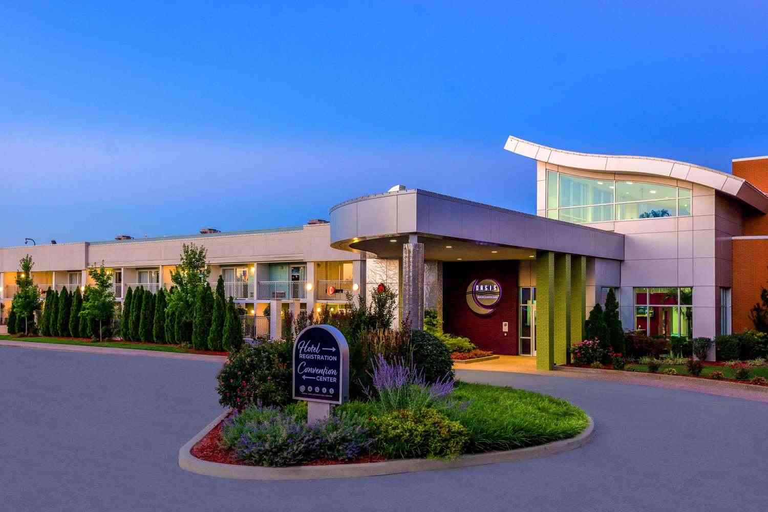 Oasis Hotel and Conv Center Ascend Hotel Collection in Springfield, MO