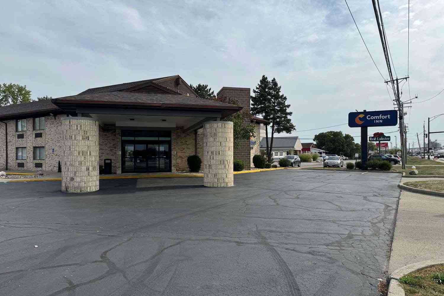 Maumee, OH 的 Comfort Inn Maumee - Perrysburgh Area