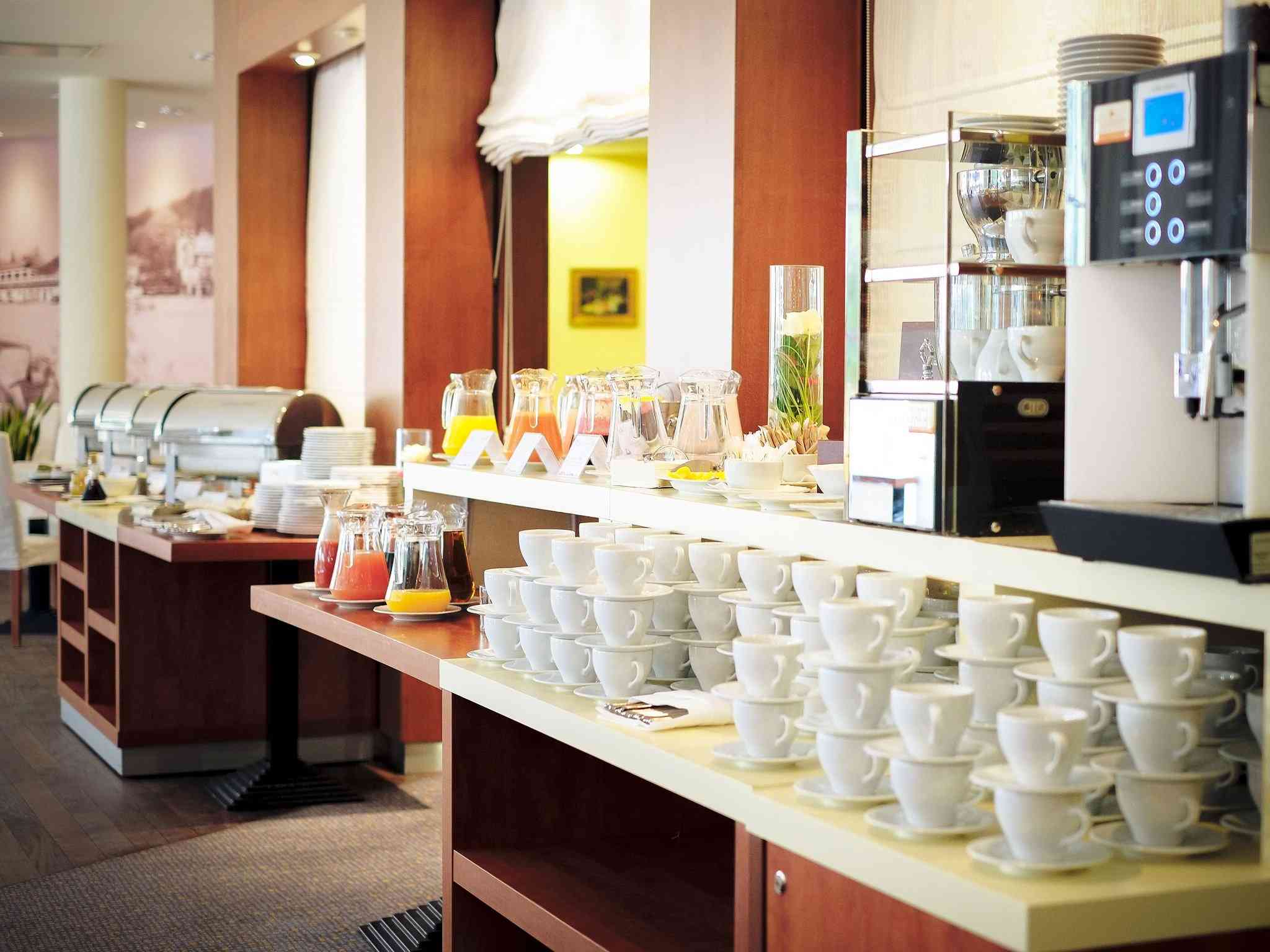 格丁尼亚, PL 的 Hotel Nadmorski