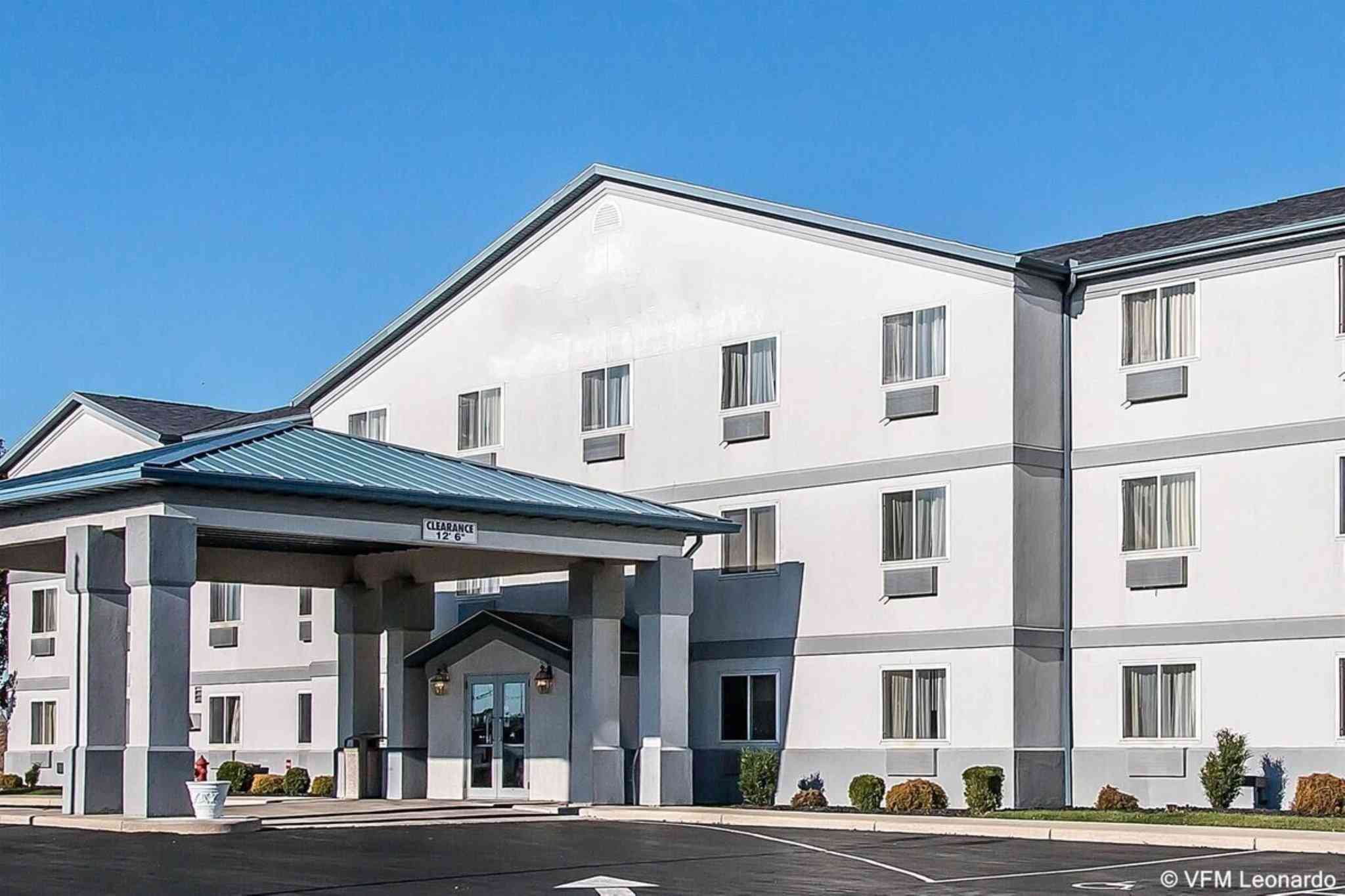 Bluffton Inn & Suites в Блафтон, OH