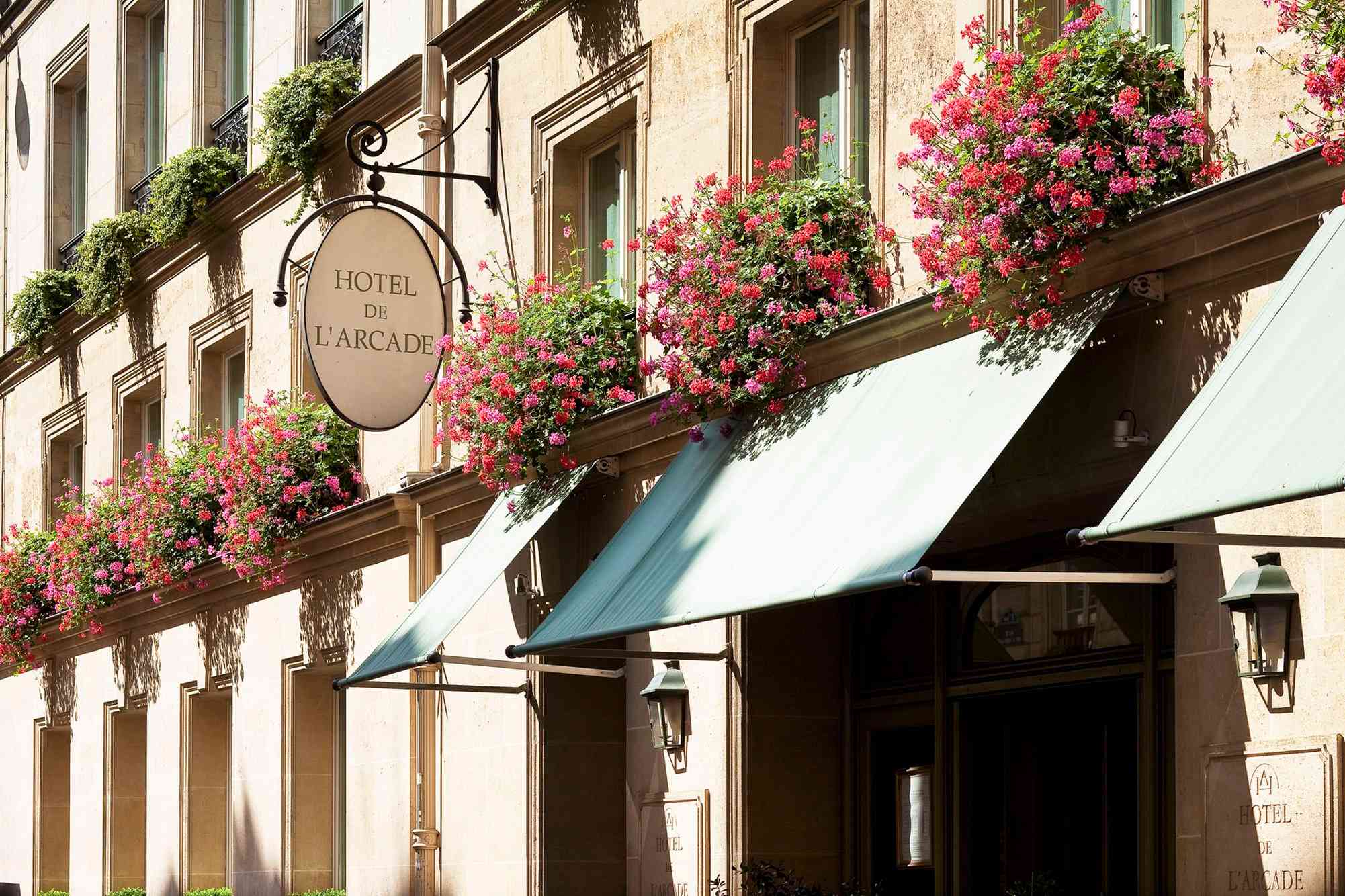 Hotel De L'Arcade in Parijs, FR