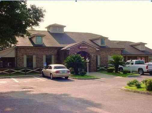 Key West Inn & Suites - Pensacola em Pensacola, FL