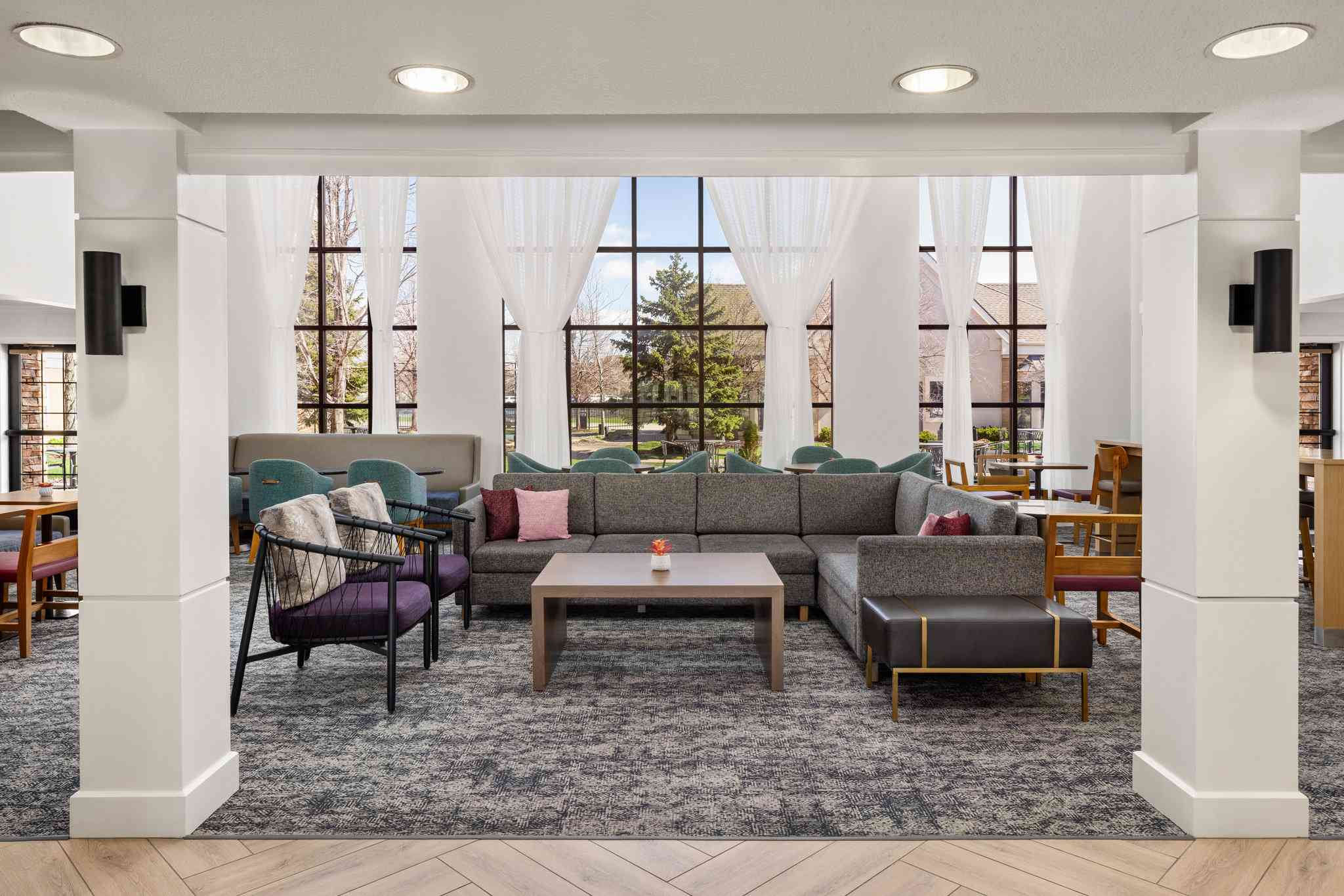 Staybridge Suites Minneapolis Maple Grove a Acero, MN