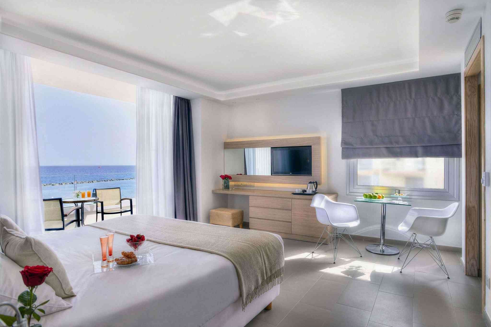 Royal Apollonia in Limassol, CY