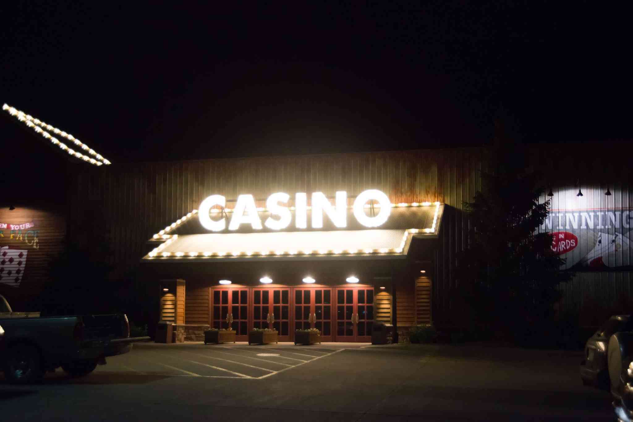 The Holiday Inn Express and Suites Northwood a Northwood, IA