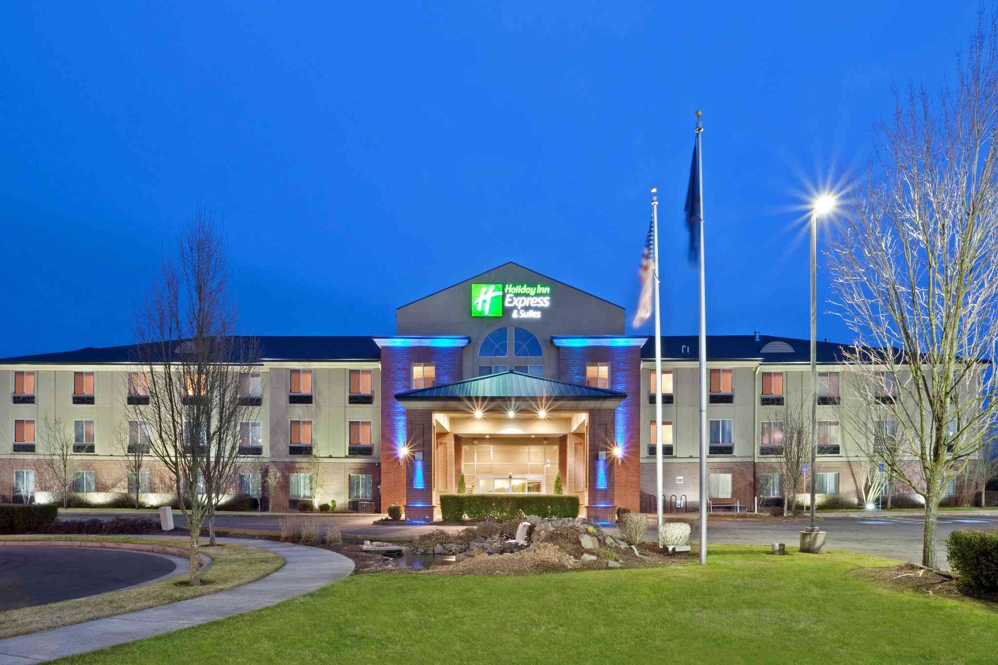奥尔巴尼, OR 的 Holiday Inn Express & Suites Albany
