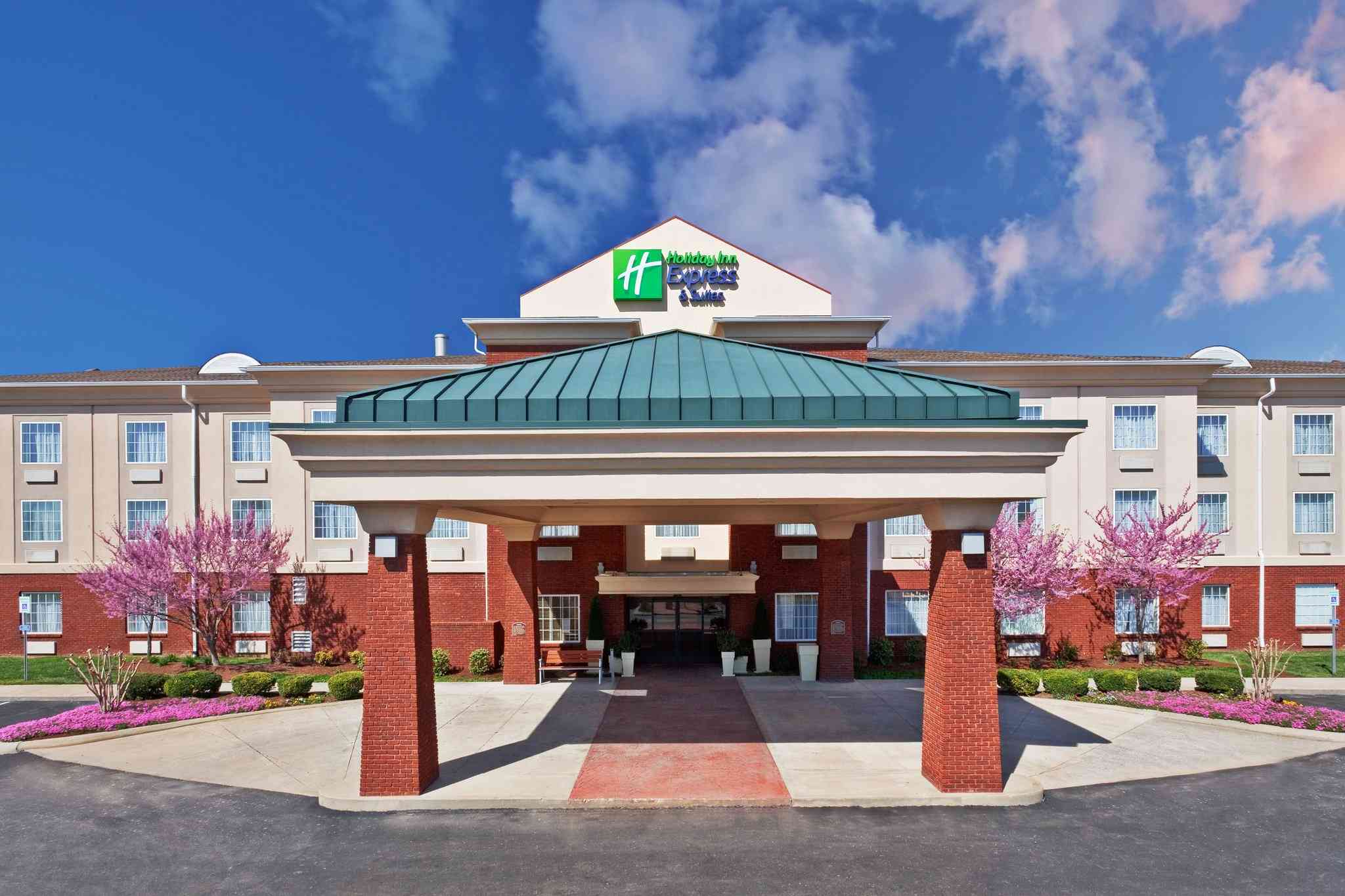 맨체스터, TN의 Holiday Inn Express & Suites Manchester-Conf Ctr (Tullahoma)