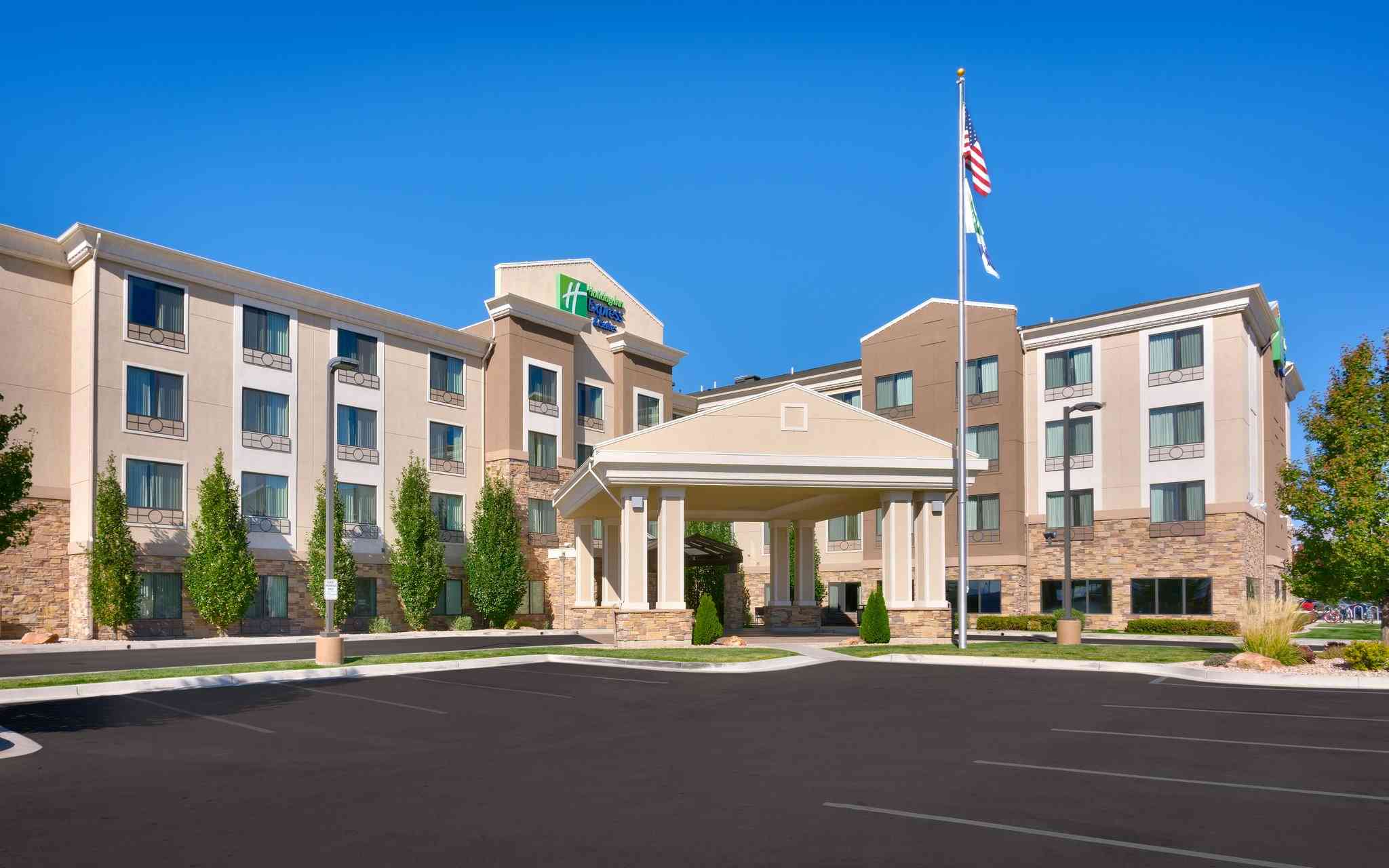 Holiday Inn Express and Suites Orem, Utah a Orem, UT