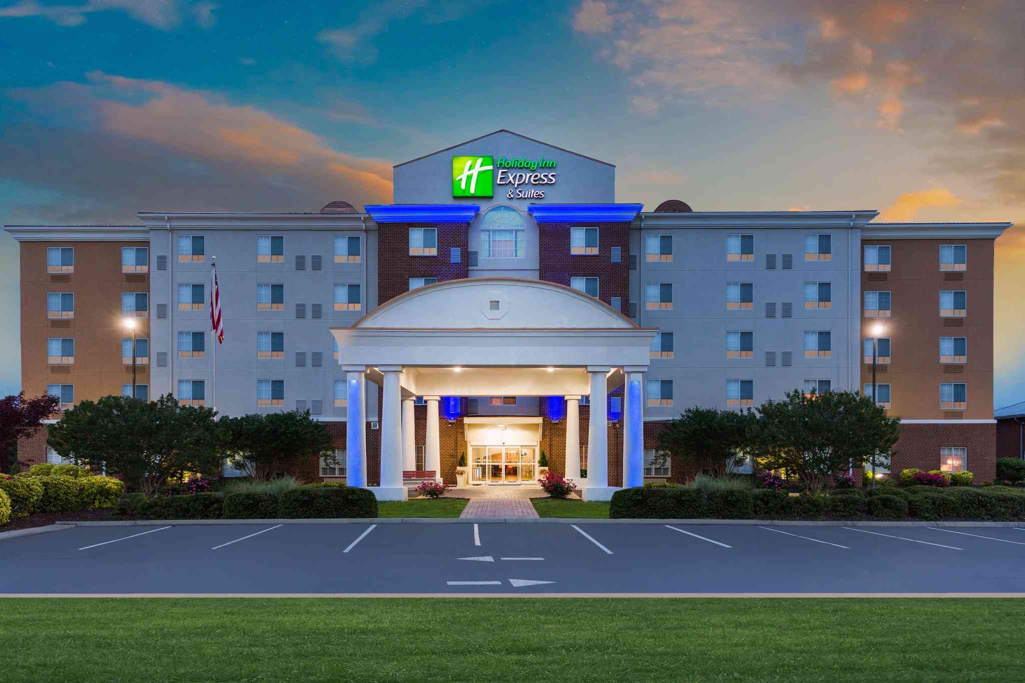 Holiday Inn Express Hotel & Suites Petersburg - Fort Lee à Saint-Pétersbourg, VA