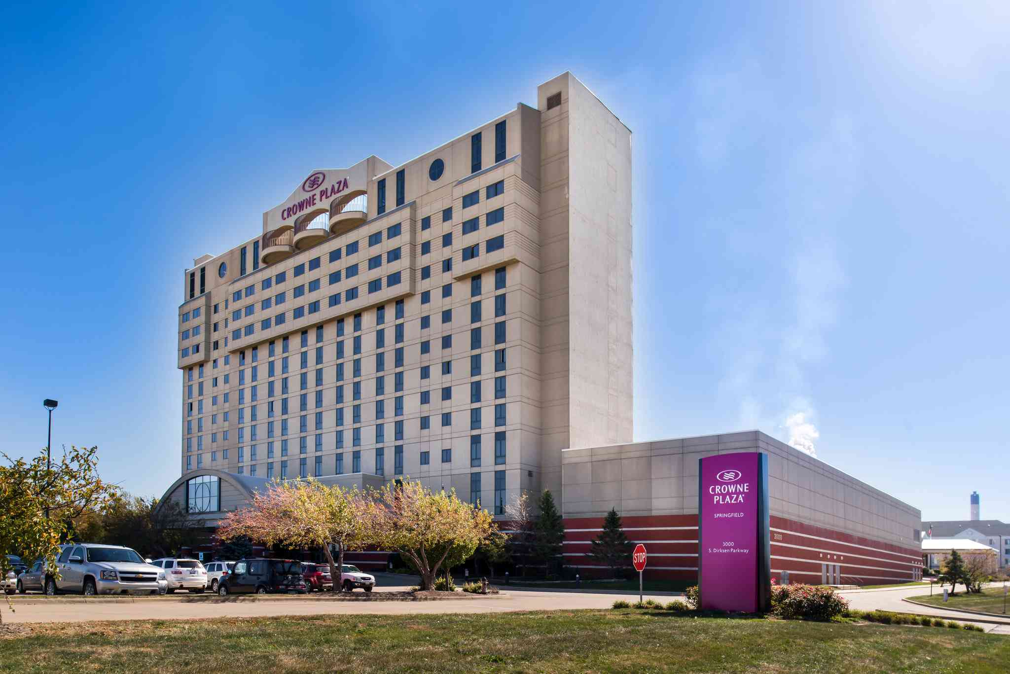 Crowne Plaza Springfield Convention Center in Springfield, IL