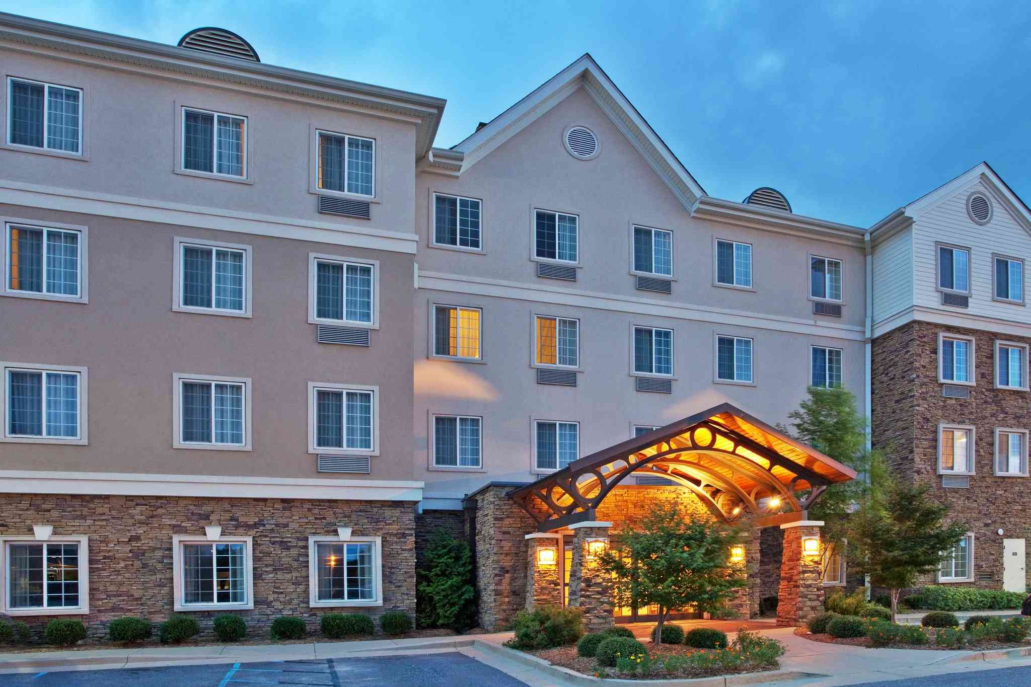 Staybridge Suites Columbus - Fort Moore à Colomb, GA