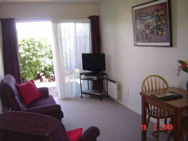 Arrow Motel Apartments in Nelson, NZ