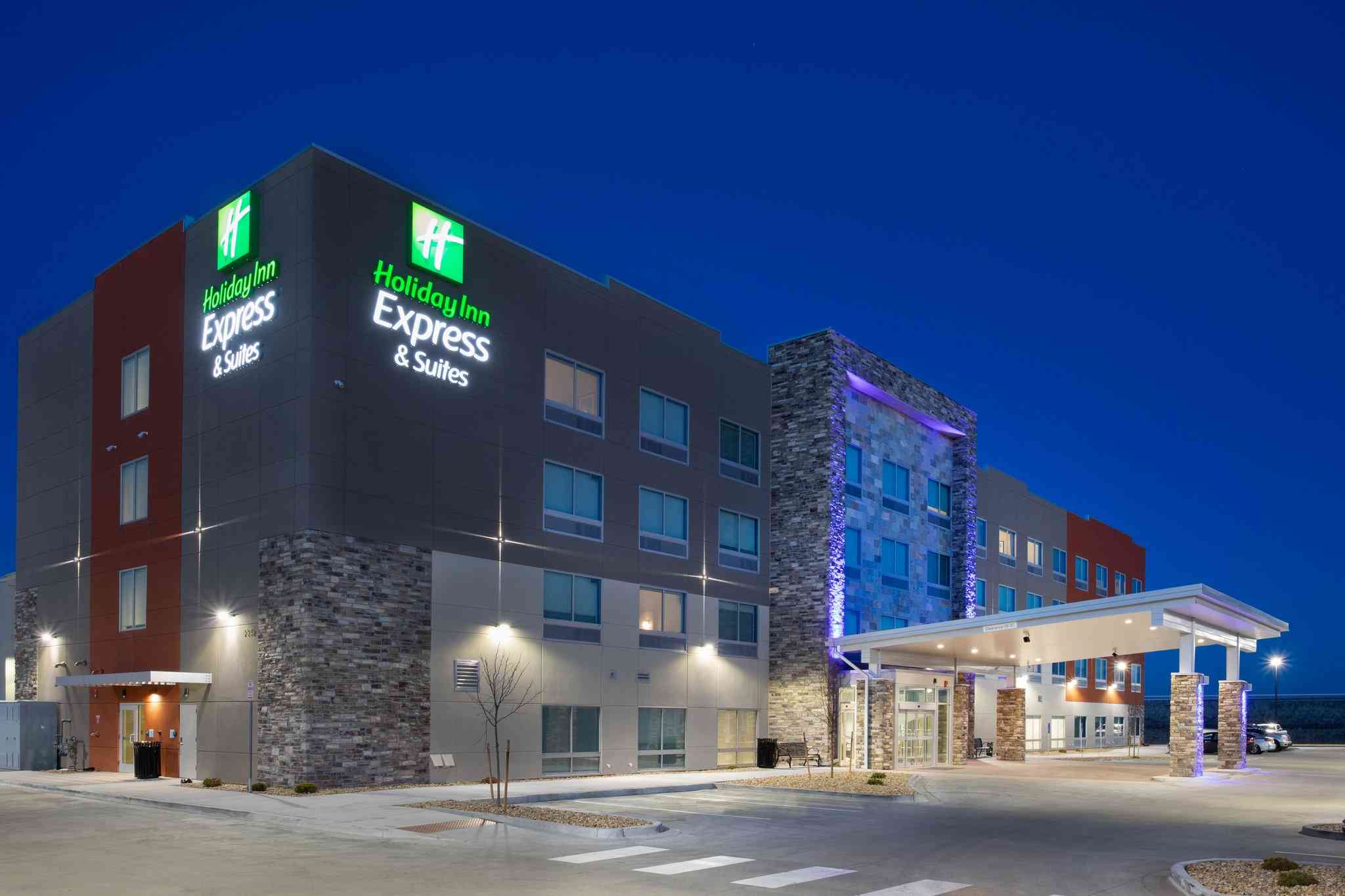 Holiday Inn Express & Suites Denver NE - Brighton in ブライトン, CO