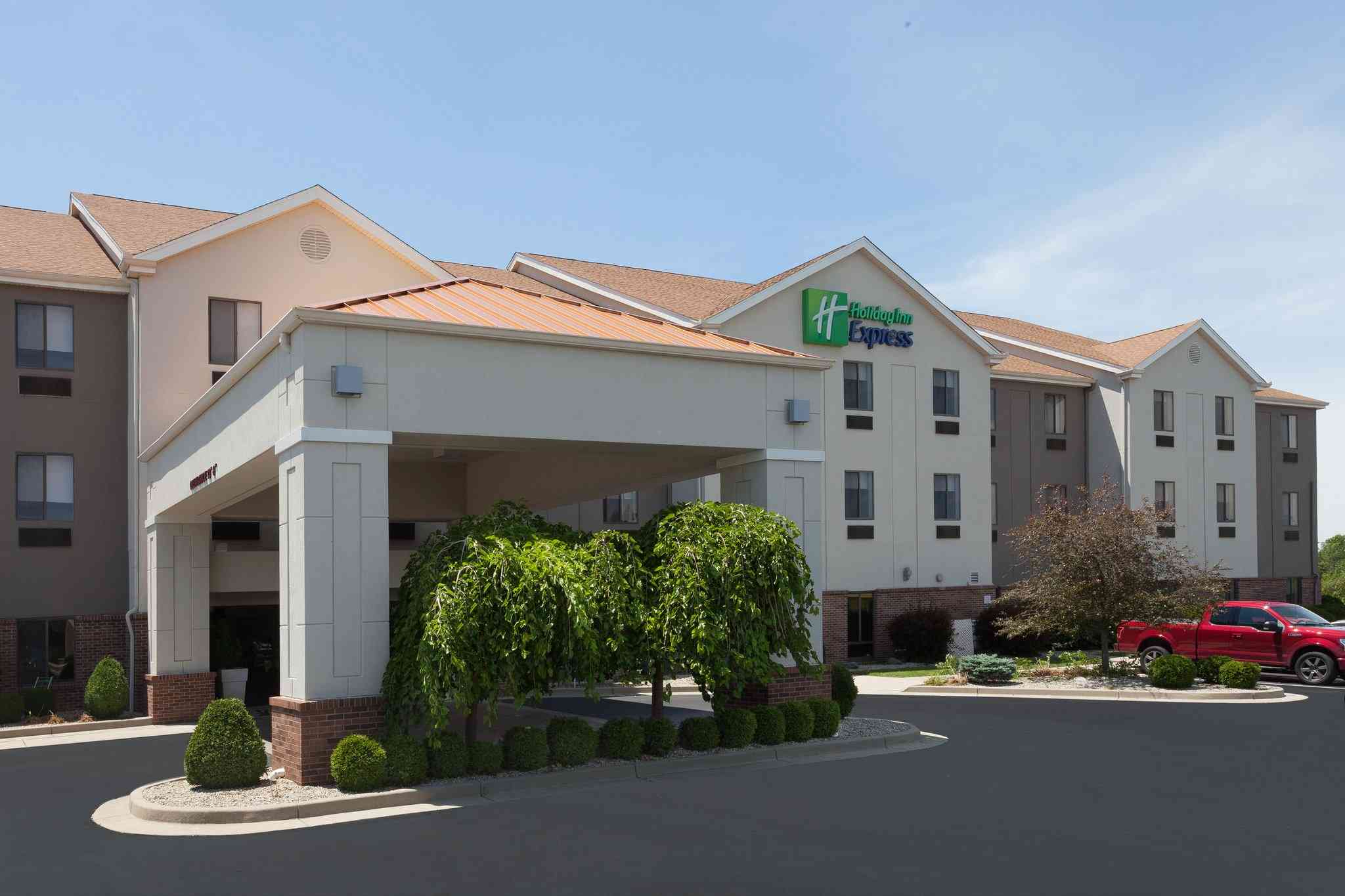 Holiday Inn Express Hotel & Suites Dayton West - Brookville в Бруквилл, OH
