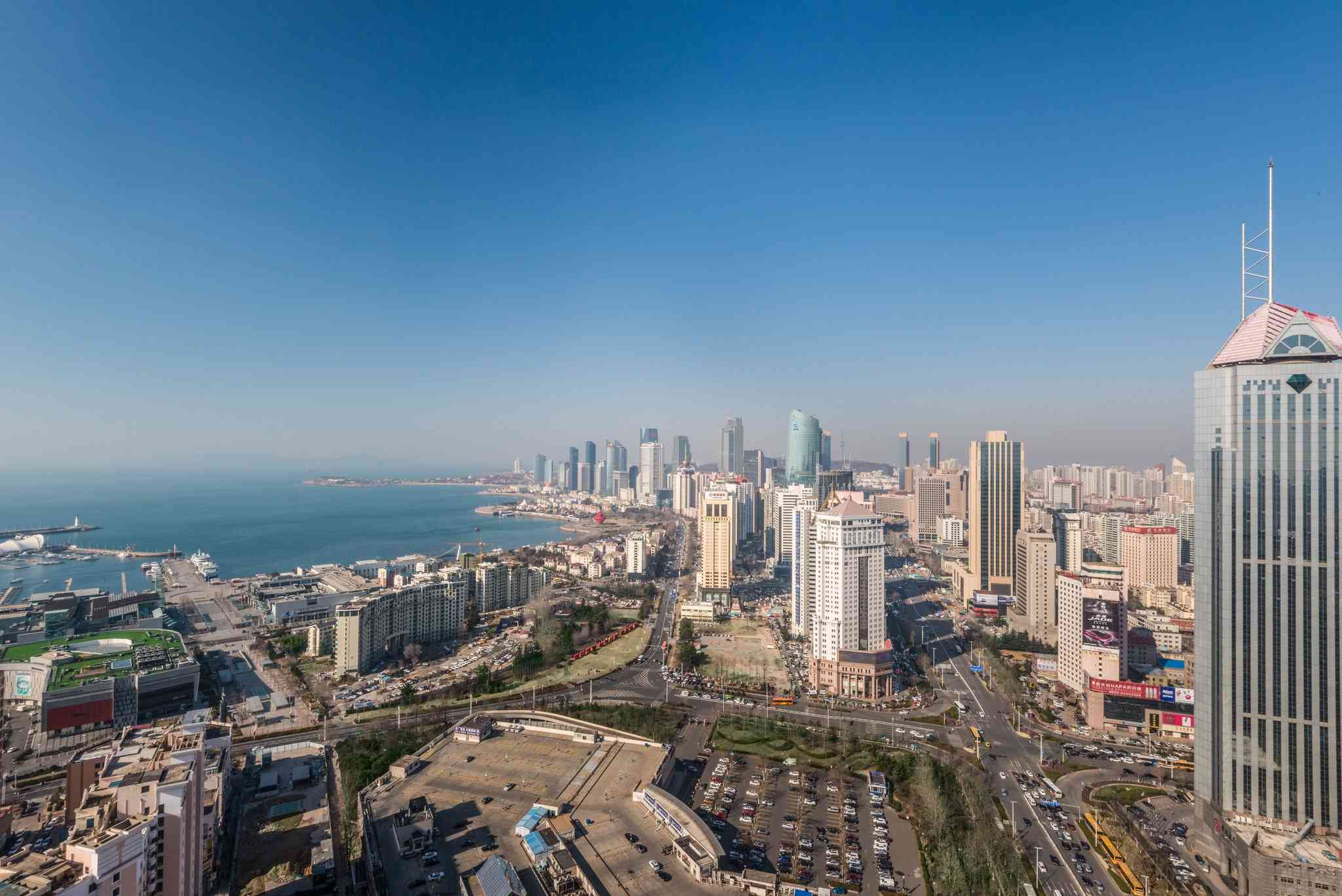 青島, CNにおけるCrowne Plaza Hotel Qingdao 