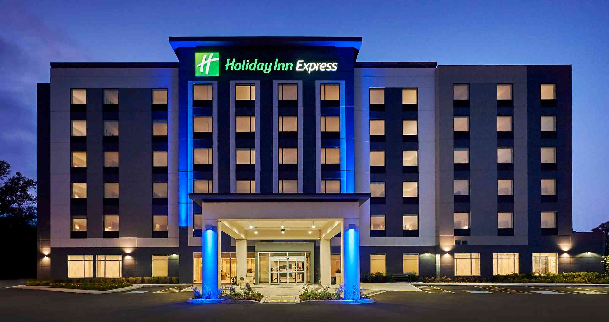 Holiday Inn Express Sarnia - Point Edward, Sarnia, ON
