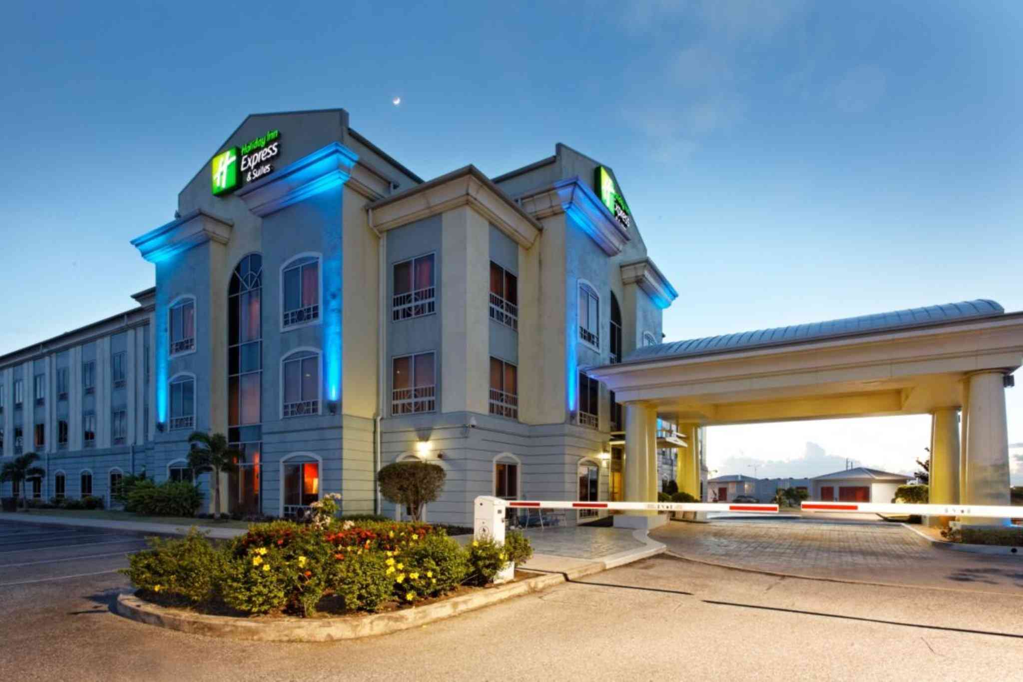 Holiday Inn Express & Suites Trincity Trinidad Airport in Trincity, TT