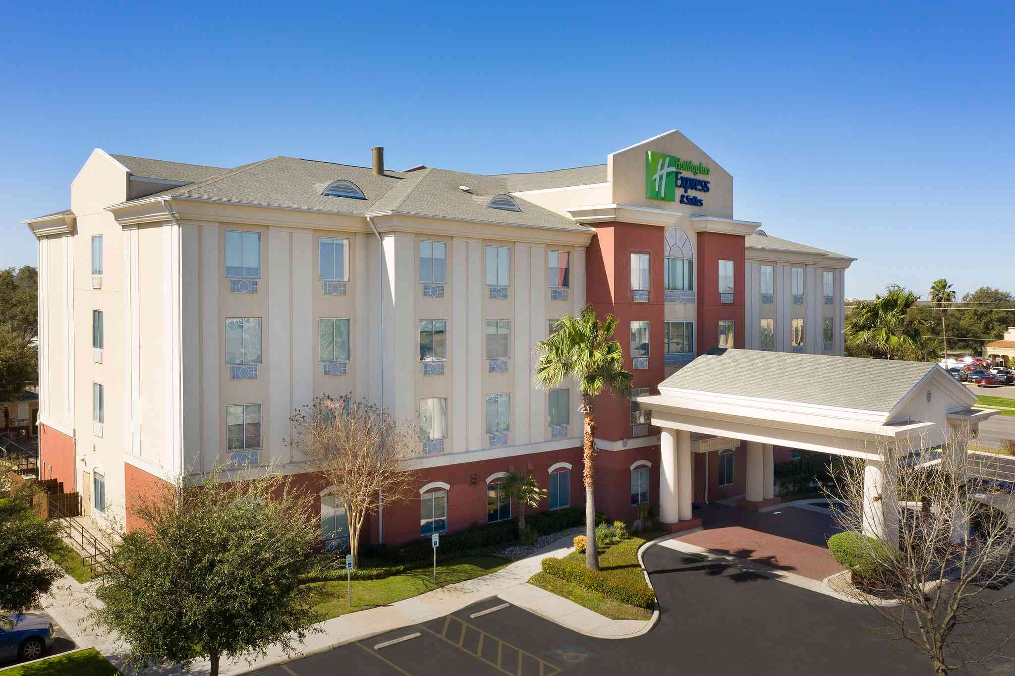 Holiday Inn Express Hotel & Suites Uvalde a Uvalde, TX