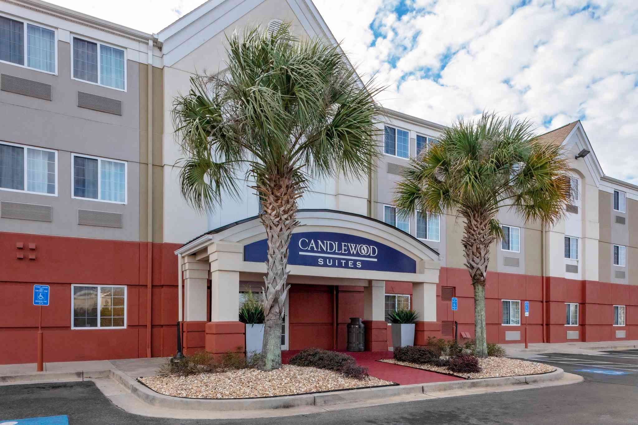 Candlewood Suites Warner Robins/Robins AFB i Warner Robins, GA